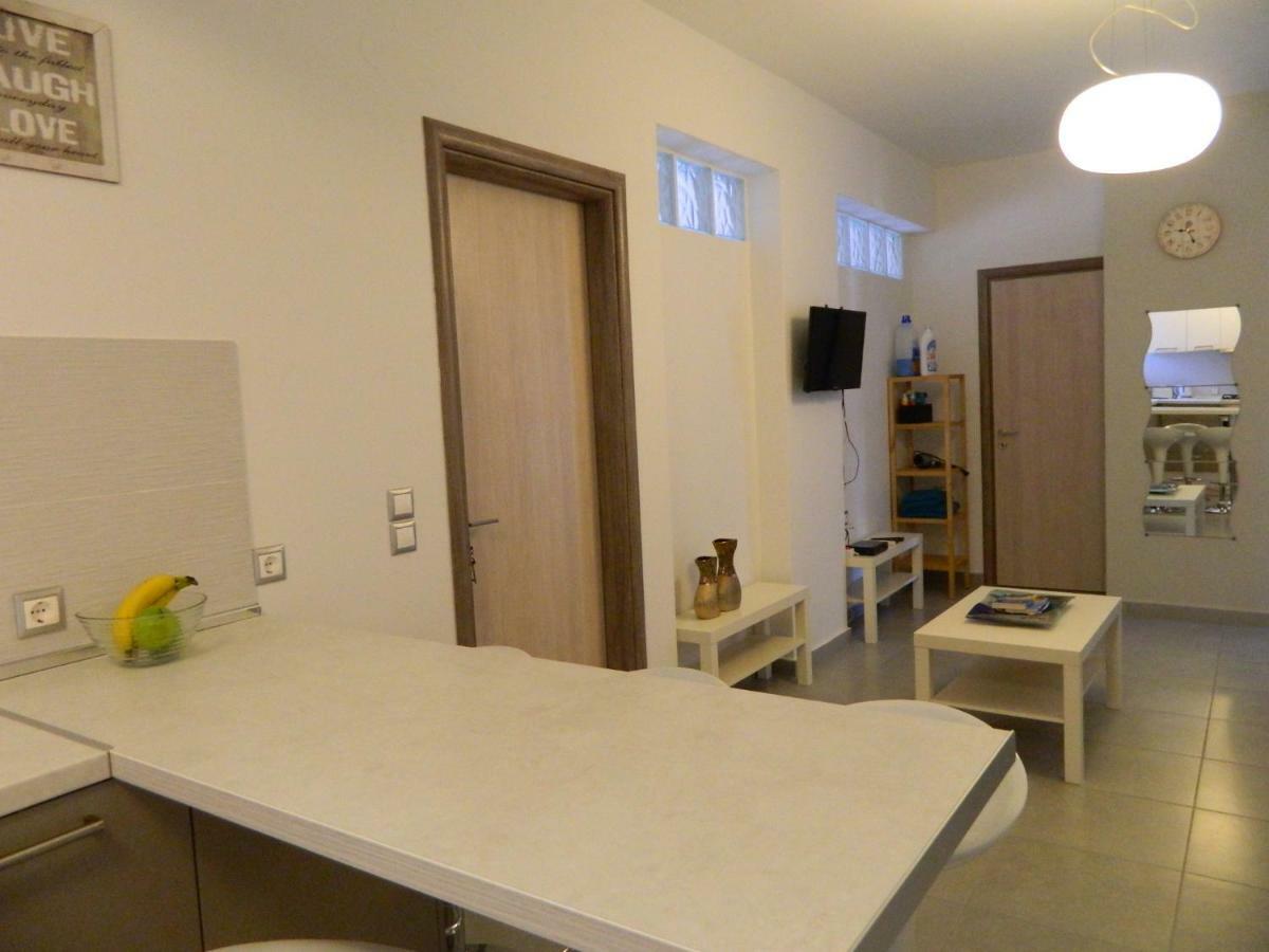 Kalithies Apartment Leilighet Kalithies